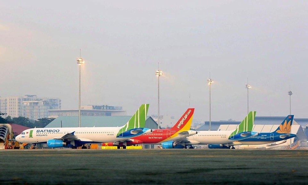 3 h&atilde;ng h&agrave;ng kh&ocirc;ng đang khai th&aacute;c chuyến bay đến V&acirc;n Đồn