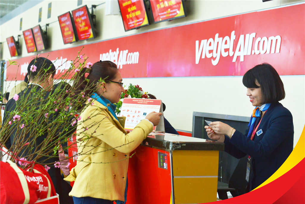 Dịp Tết là lúc giá vé máy bay tăng cao do cầu vượt cung Dịp Tết là lúc giá vé máy bay tăng cao do cầu vượt cung