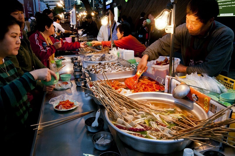 Hãy cố gắng ăn thử thật nhiều món ăn ở Seoul Hãy cố gắng ăn thử thật nhiều món ăn ở Seoul