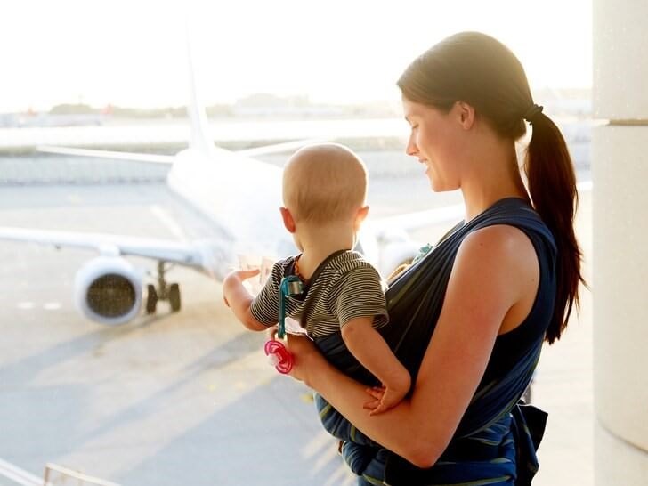 Việc chuẩn bị kỹ càng sẽ giúp bạn và bé có một chuyến bay nhẹ nhàng và thoải mái Việc chuẩn bị kỹ càng sẽ giúp bạn và bé có một chuyến bay nhẹ nhàng và thoải mái
