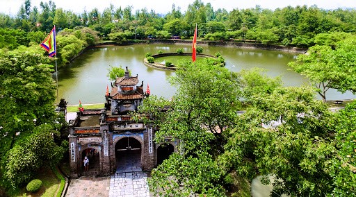 Di t&iacute;ch th&agrave;nh Cổ Loa