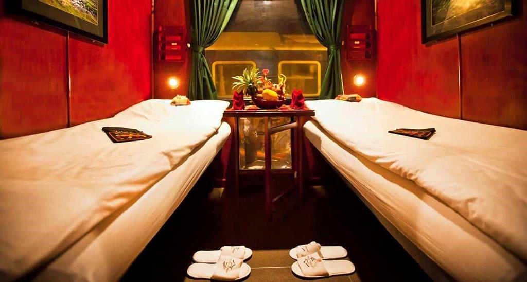 Khoang giường nằm trên một tuyến tàu hỏa Hà Nội - Sapa Khoang giường nằm trên một tuyến tàu hỏa Hà Nội - Sapa