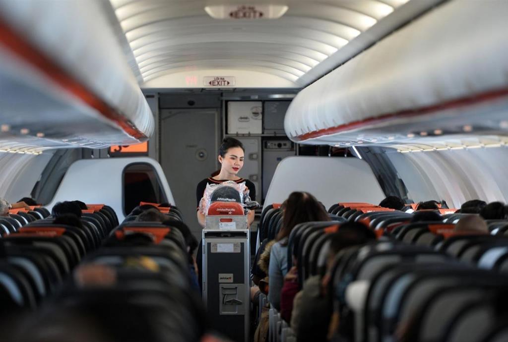 Khoang hành khách hạng Phổ thông của Jetstar