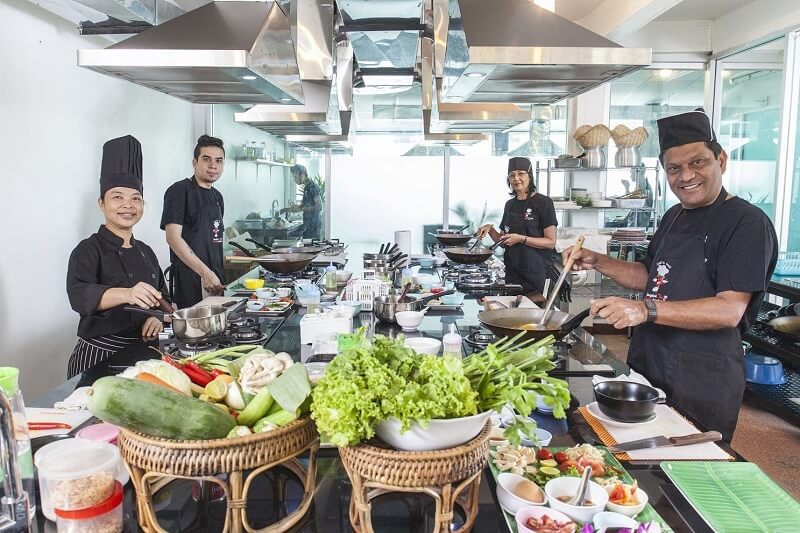 Lớp học nấu ăn Bangkok là nơi bạn có thể cảm nhận sâu sắc ẩm thực Thái Lan Lớp học nấu ăn Bangkok là nơi bạn có thể cảm nhận sâu sắc ẩm thực Thái Lan