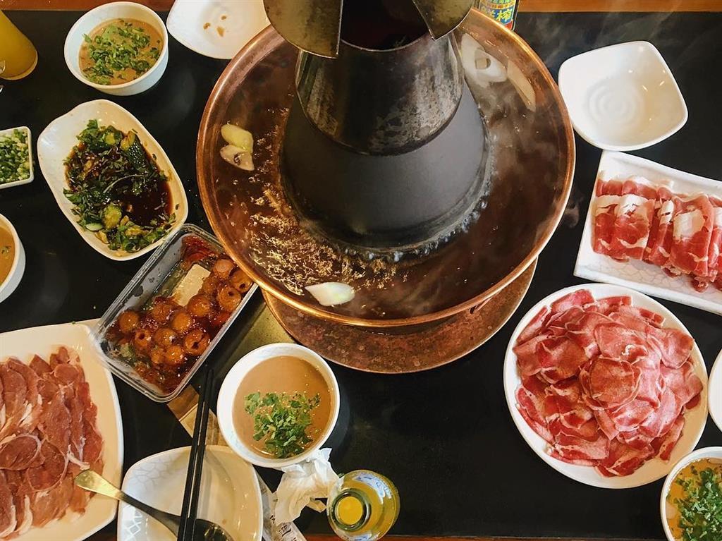 Lẩu cừu Mông Cổ