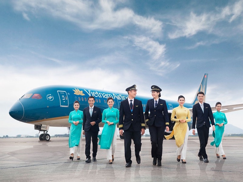 Đồng phục nh&acirc;n vi&ecirc;n của h&atilde;ng h&agrave;ng kh&ocirc;ng Vietnam Airlines
