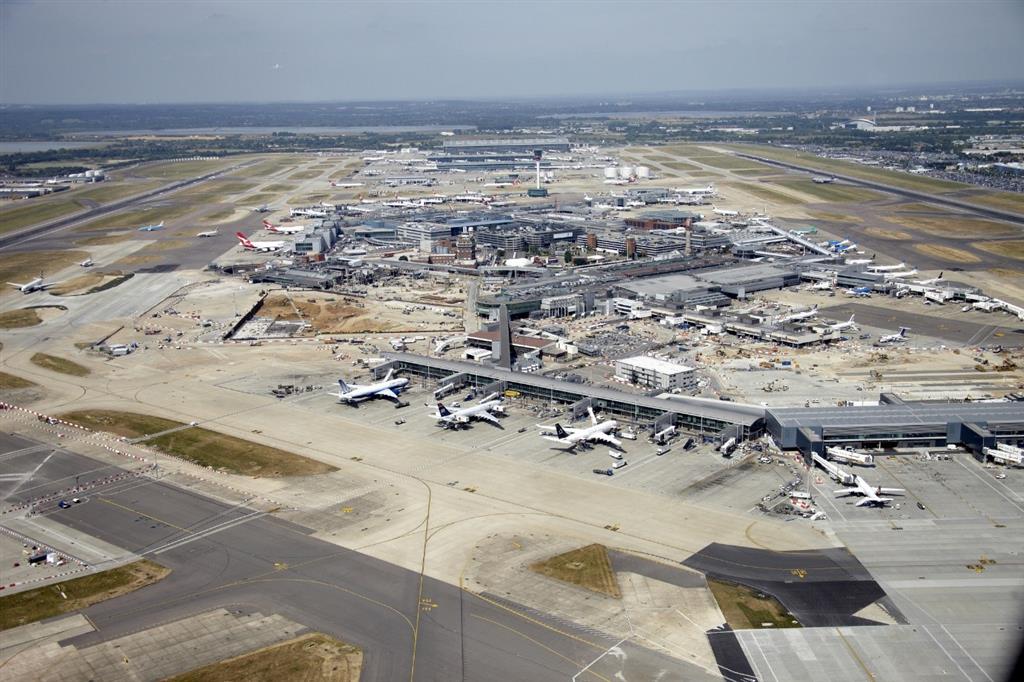 S&acirc;n bay London Heathrow