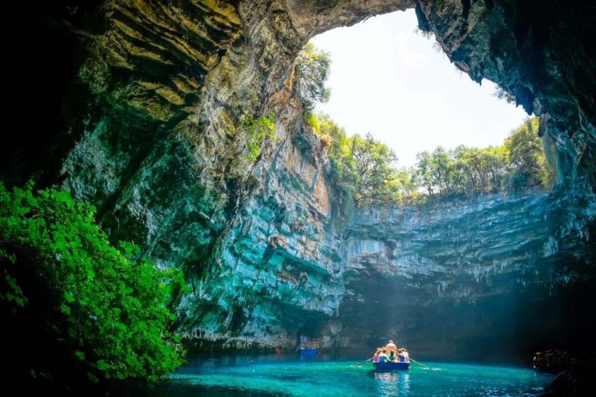 Vẻ đẹp thi&ecirc;n đường khi du lịch Phong Nha, Kẻ B&agrave;ng